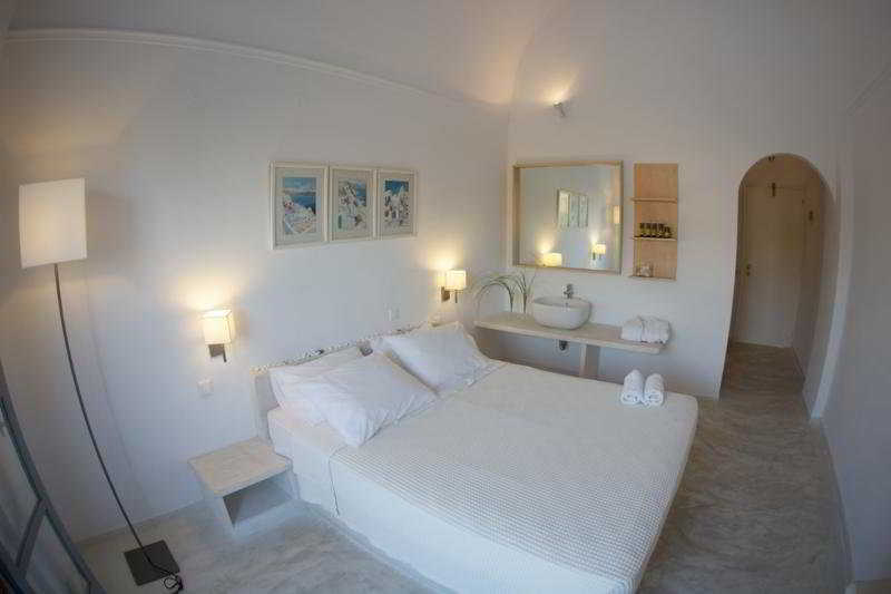 Hotel 28 คามารี ภายนอก รูปภาพ